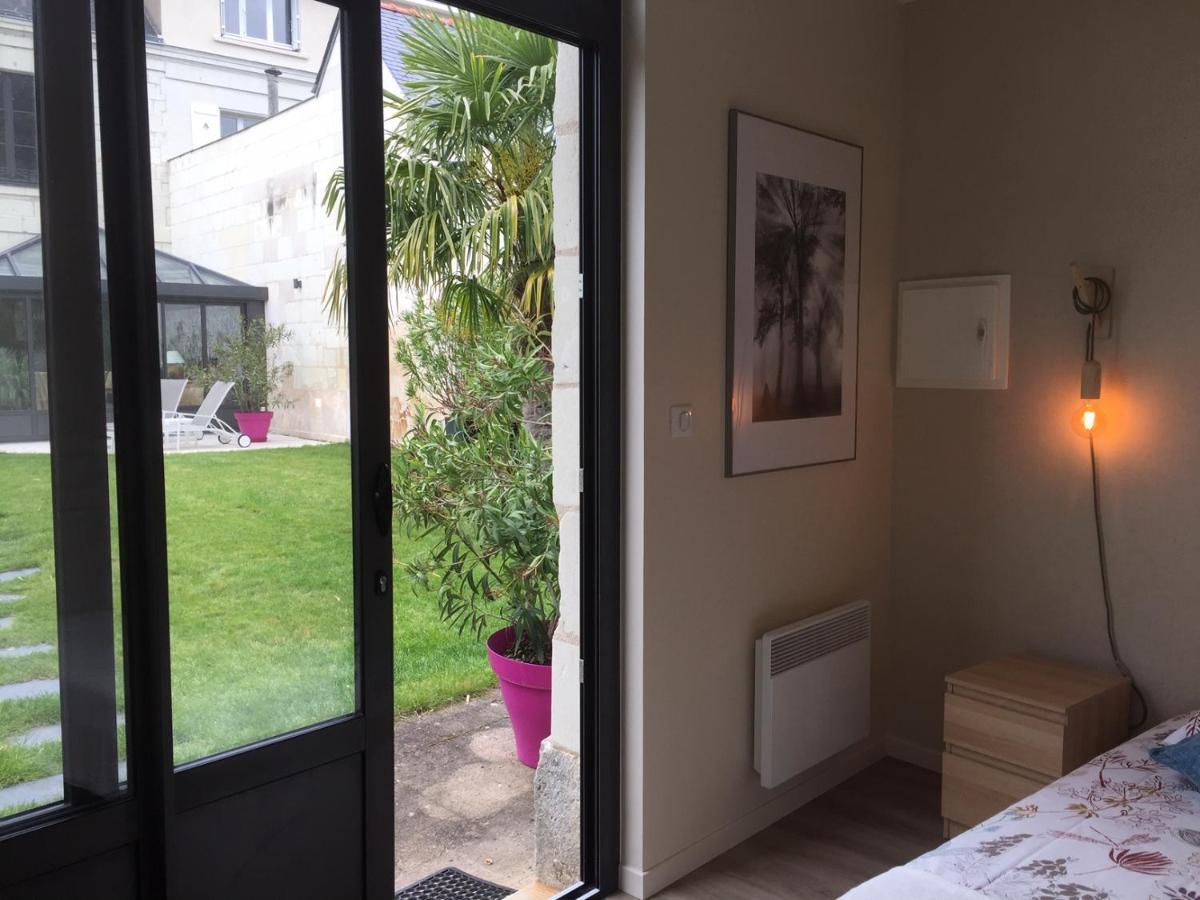 Chambre Dans Dependance Maison De Ville + Abri Velos سوموور المظهر الخارجي الصورة